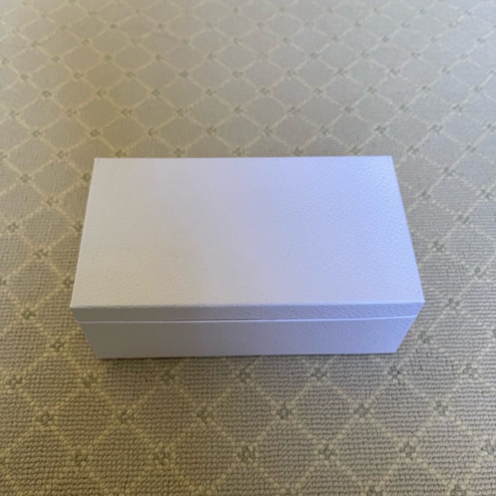 Dior Gift Box - Authentic - Picture 5 of 6